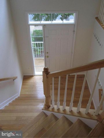 1225 WILD HAWTHORN WAY, Reston, VA 20194