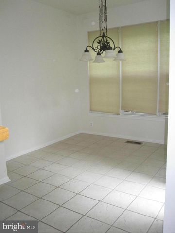 1225 WILD HAWTHORN WAY, Reston, VA 20194