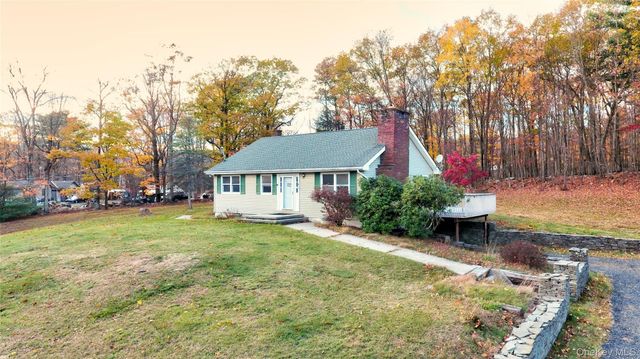 118 Marl Road, Pine Bush, NY 12566