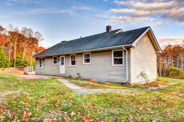 118 Marl Road, Pine Bush, NY 12566