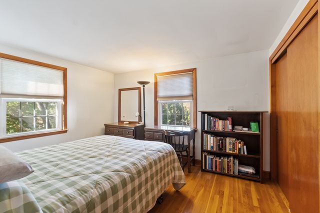 54 River St, Billerica, MA 01821