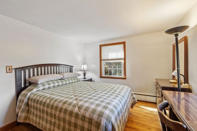 54 River St, Billerica, MA 01821