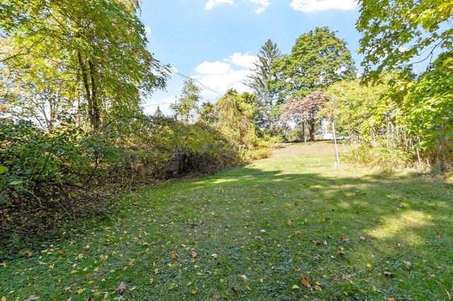 54 River St, Billerica, MA 01821