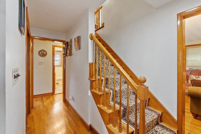 54 River St, Billerica, MA 01821