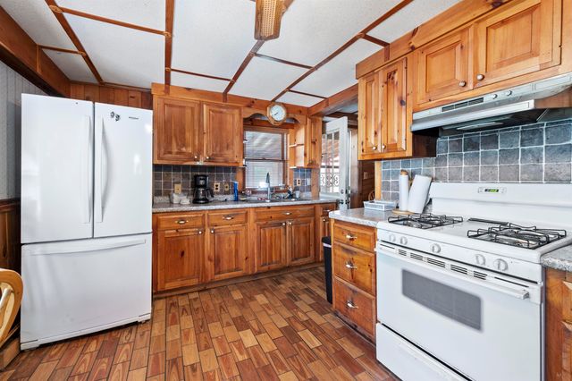 5 Pemi Shores Condo Rd # A, New Hampton, NH 03256