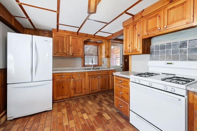 5 Pemi Shores Condo Rd # A, New Hampton, NH 03256