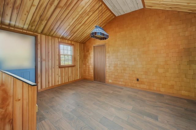 5 Pemi Shores Condo Rd # A, New Hampton, NH 03256