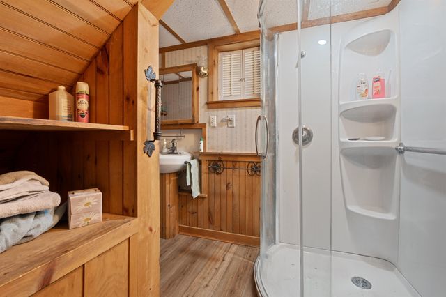 5 Pemi Shores Condo Rd # A, New Hampton, NH 03256