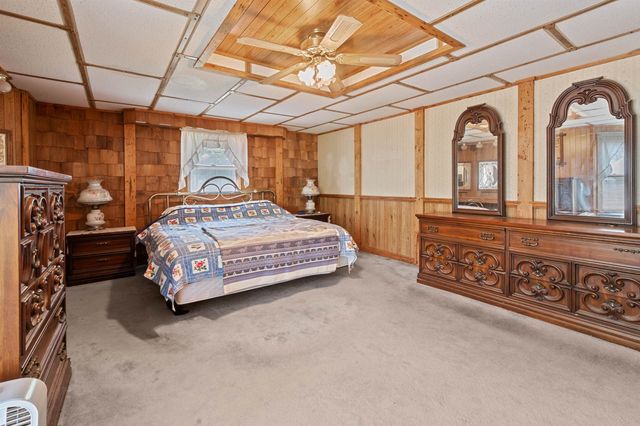 5 Pemi Shores Condo Rd # A, New Hampton, NH 03256