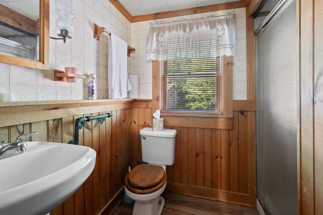 5 Pemi Shores Condo Rd # A, New Hampton, NH 03256