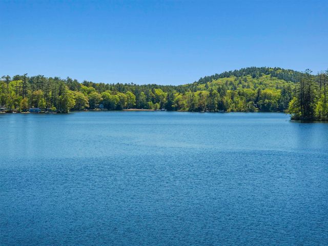 5 Pemi Shores Condo Rd # A, New Hampton, NH 03256