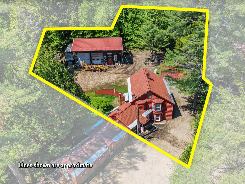 5 Pemi Shores Condo Rd # A, New Hampton, NH 03256