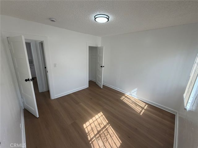 5142 S 4th Avenue, Los Angeles, CA 90043