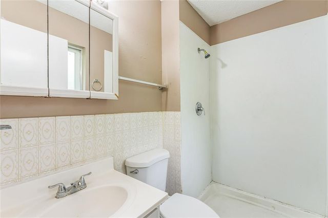 6250 Pennyrich Court, Florissant, MO 63033