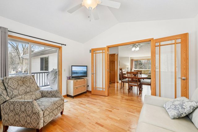 4404 E Viking Court, Wyoming, MN 55092