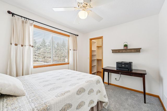 4404 E Viking Court, Wyoming, MN 55092