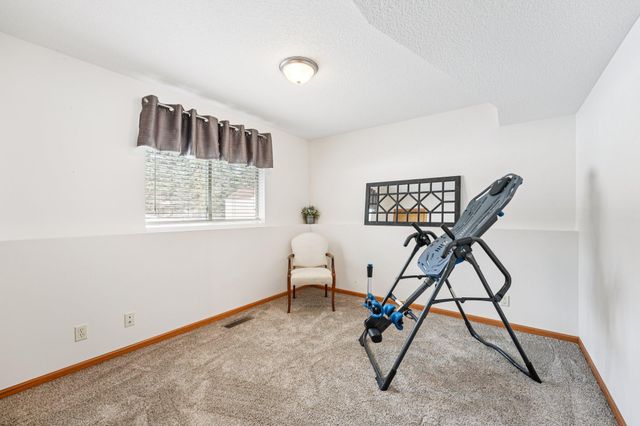 4404 E Viking Court, Wyoming, MN 55092