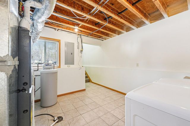 4404 E Viking Court, Wyoming, MN 55092