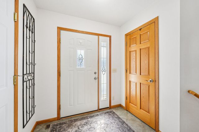 4404 E Viking Court, Wyoming, MN 55092