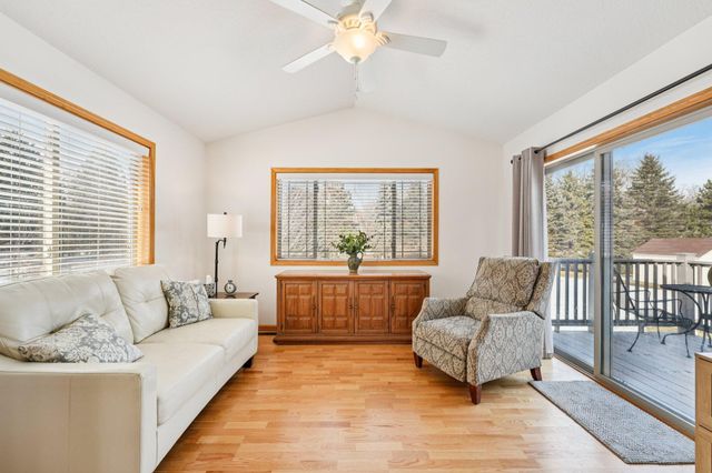 4404 E Viking Court, Wyoming, MN 55092