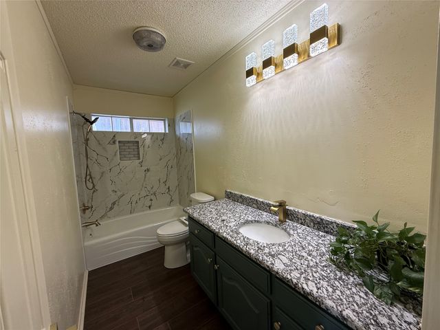 3025 Aspen, Paris, TX 75462