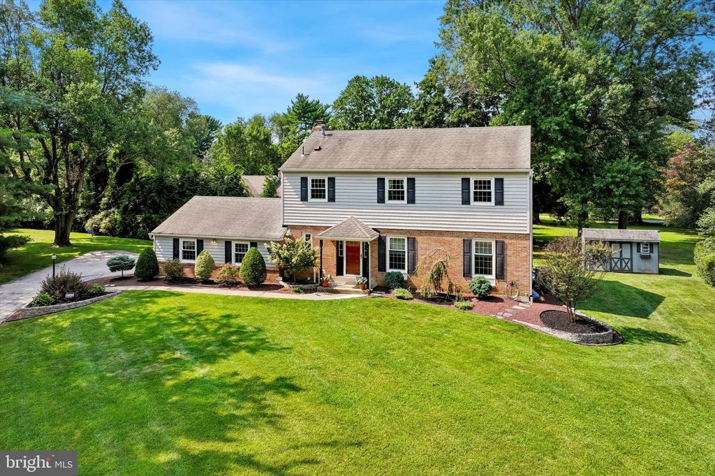 4 HIBBERDS PL, BROOMALL, PA 19008 — exterior