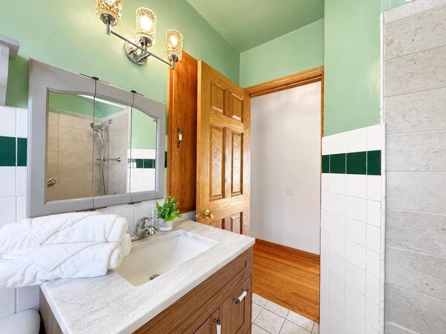 458 S Fremont Street, Janesville, WI 53545