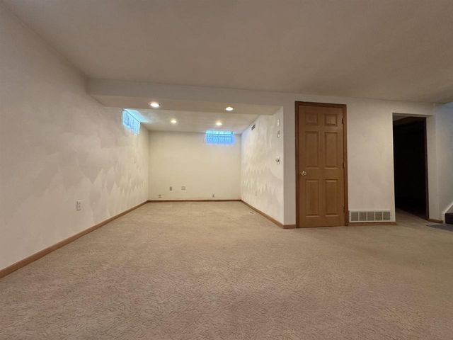 458 S Fremont Street, Janesville, WI 53545