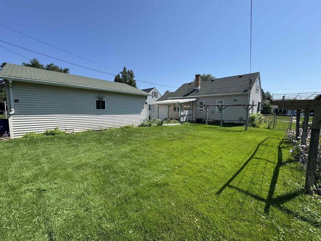 458 S Fremont Street, Janesville, WI 53545