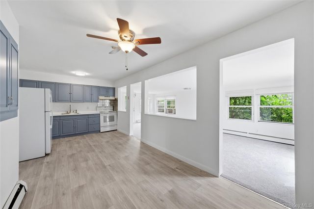 67 E End Avenue, Hicksville, NY 11801