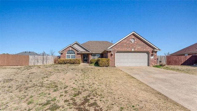 3376 Haywood Cove, Springdale, AR 72764
