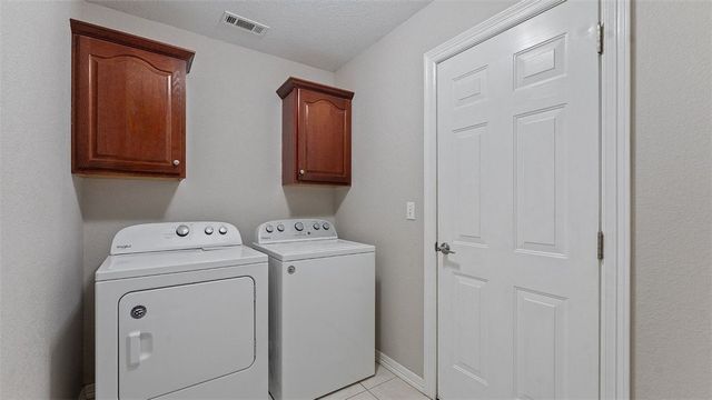 3376 Haywood Cove, Springdale, AR 72764