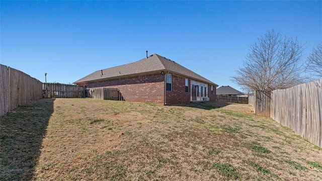 3376 Haywood Cove, Springdale, AR 72764