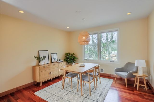 2558 Country Side Lane, Franklin Park, PA 15090