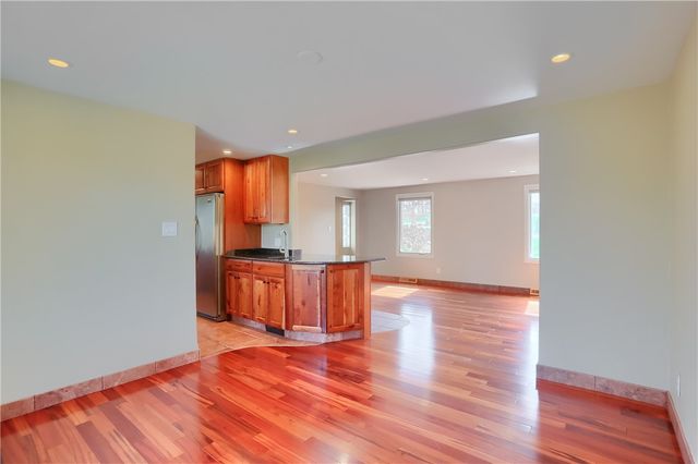 2558 Country Side Lane, Franklin Park, PA 15090