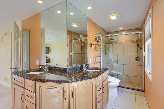 2558 Country Side Lane, Franklin Park, PA 15090