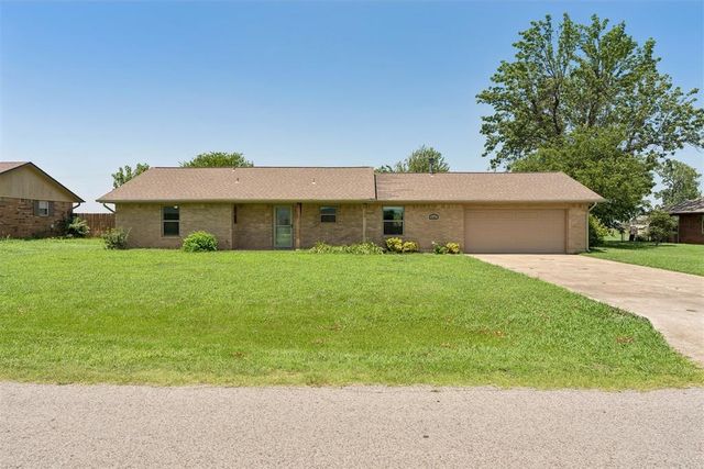2127 NE Van Buren Avenue, Piedmont, OK 73078