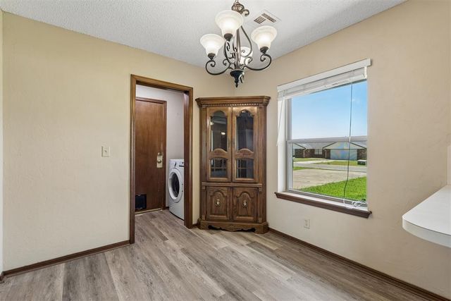 2127 NE Van Buren Avenue, Piedmont, OK 73078