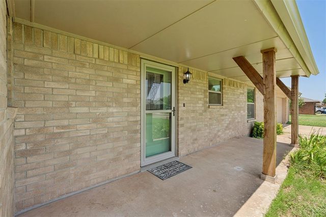 2127 NE Van Buren Avenue, Piedmont, OK 73078