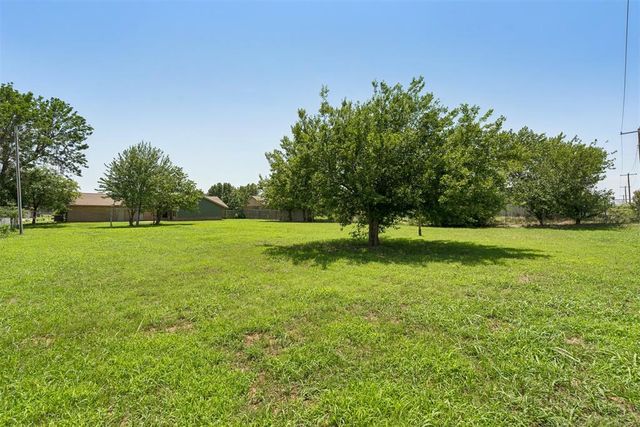 2127 NE Van Buren Avenue, Piedmont, OK 73078