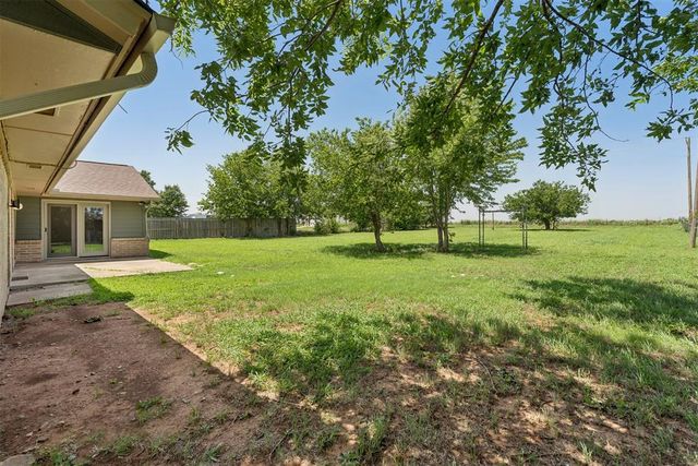 2127 NE Van Buren Avenue, Piedmont, OK 73078