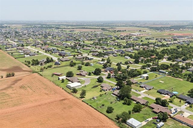2127 NE Van Buren Avenue, Piedmont, OK 73078