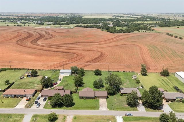 2127 NE Van Buren Avenue, Piedmont, OK 73078