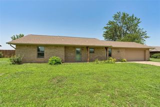 2127 NE Van Buren Avenue, Piedmont, OK 73078