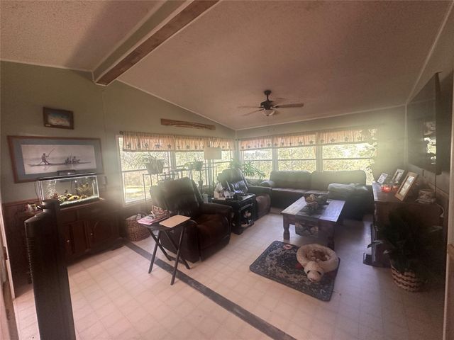 612 Byrd Salyer Road, Bay City, TX 77414