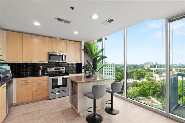 3324 Peachtree Road NE 1512, Atlanta, GA 30326