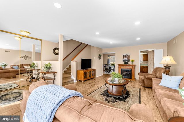 376-A STIRLING DR, Monroe Township, NJ 08831