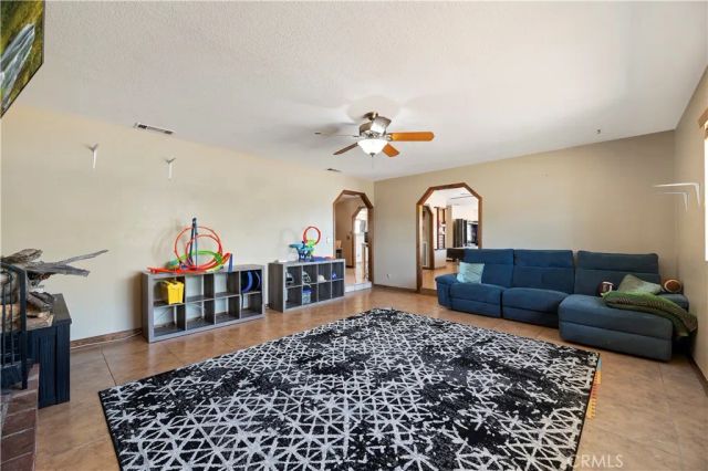 27266 Pacifica Court, Hemet, CA 92544