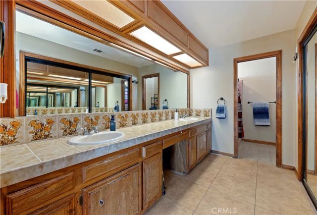 27266 Pacifica Court, Hemet, CA 92544