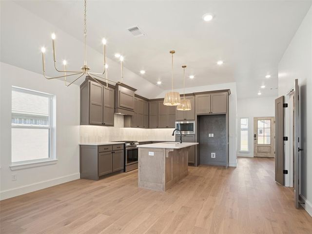 1428 SW 163rd Street, Oklahoma City, OK 73170